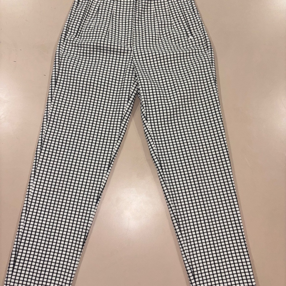 Zara Black and White Checkered Skinny Pants